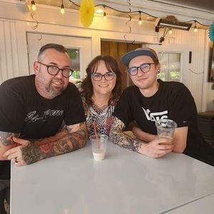 Meet your Posher, Loretta